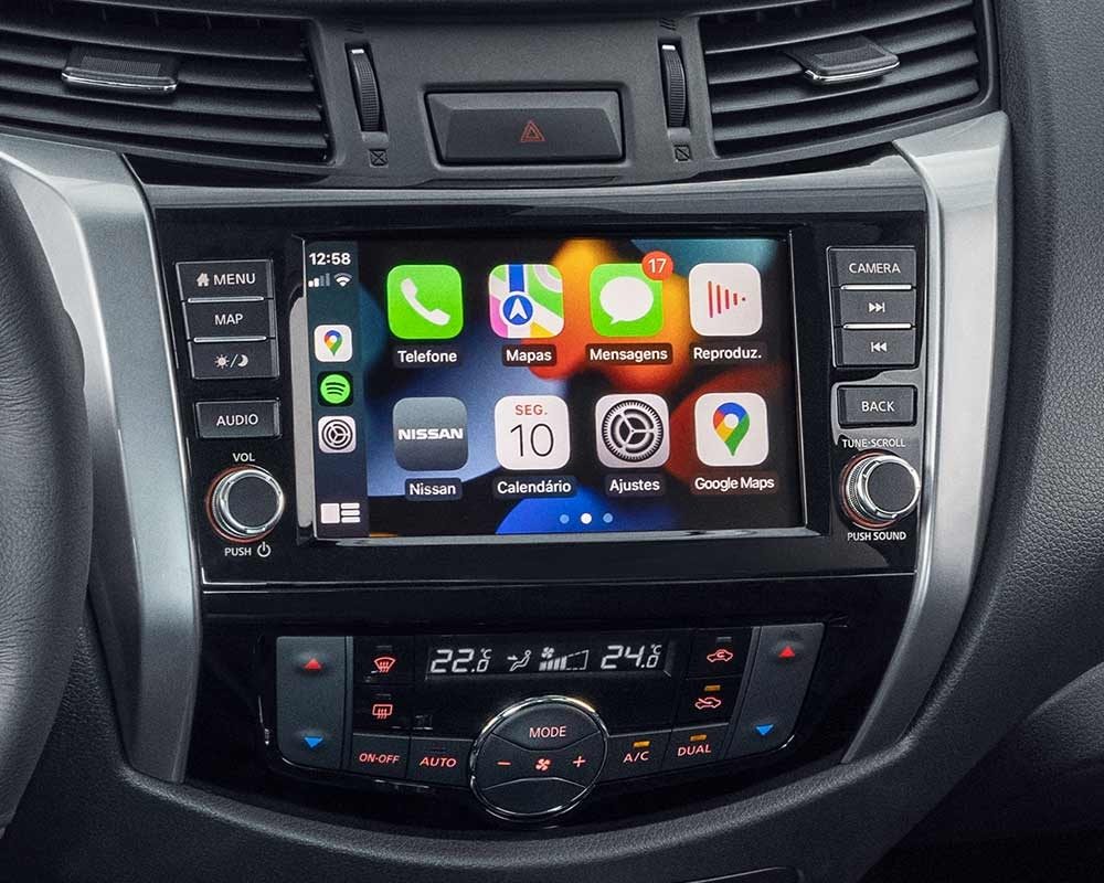 Tela de 8" para você se manter sempre conectado com Android Auto®e Apple Car Play®.